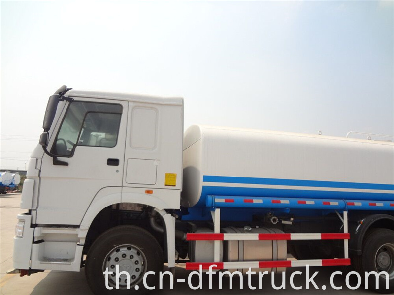 HOWO Tanker Truck 10